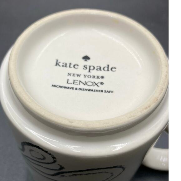 Kate Spade Cake Mug, Kate Spade Mug for her, Gift for Bakers, Cake Lover Gift - Picture 7 of 7